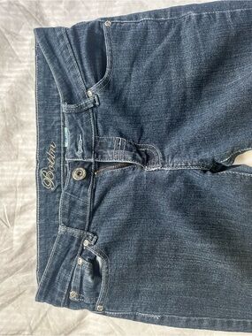 2000s LOW-RISE DARK BLUE JEANS WITH EMBROIDERED BACK POCKETS